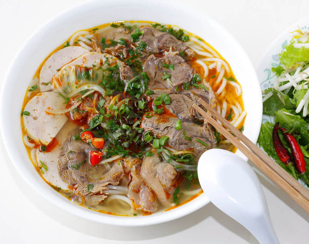 Discover-Saigon-food